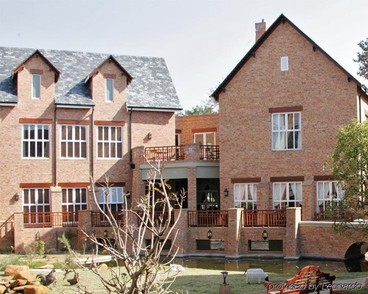 Premier Hotel Quatermain Johannesburg Dış mekan fotoğraf